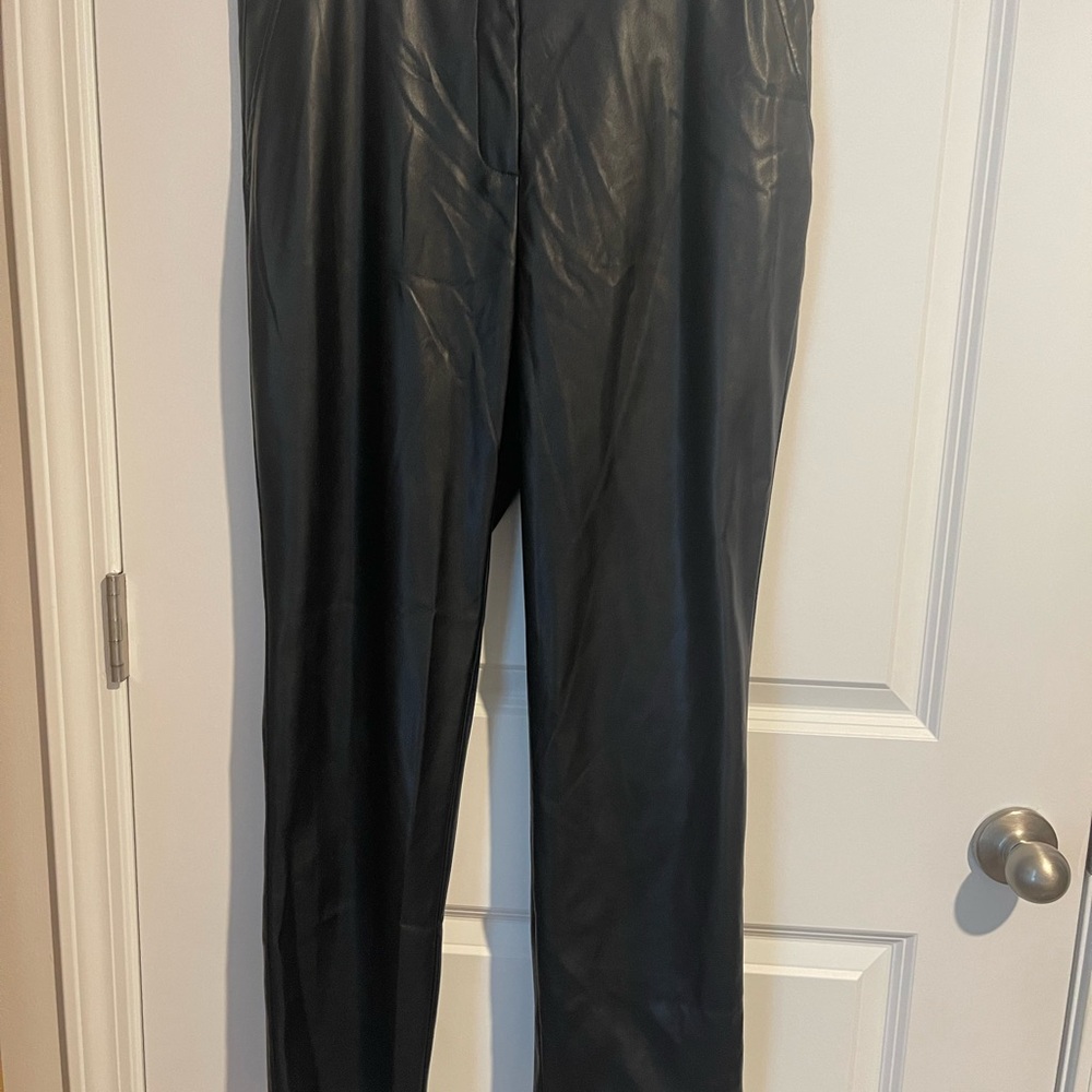 Womens Black Faux Leather Straight leg pants size L in like new condition